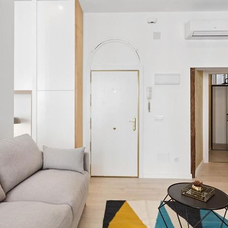 Modern 1 Bedroom Apartment Near Lavapies Madrid Exterior photo