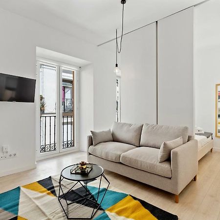Modern 1 Bedroom Apartment Near Lavapies Madrid Exterior photo